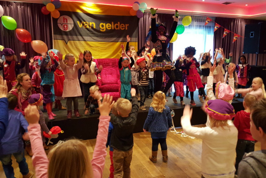 Discopiet met kids dansen sintopzijnbest